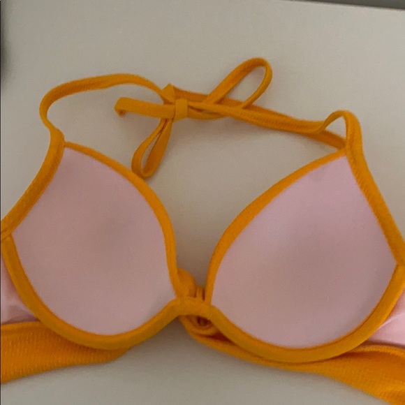 BRAND NEW bikini top - Picture 4 of 5